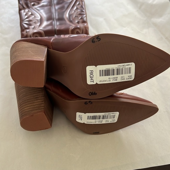 Steve Madden Lashes Leather Flower Detail Tall Western Boots - Picture 13 of 13